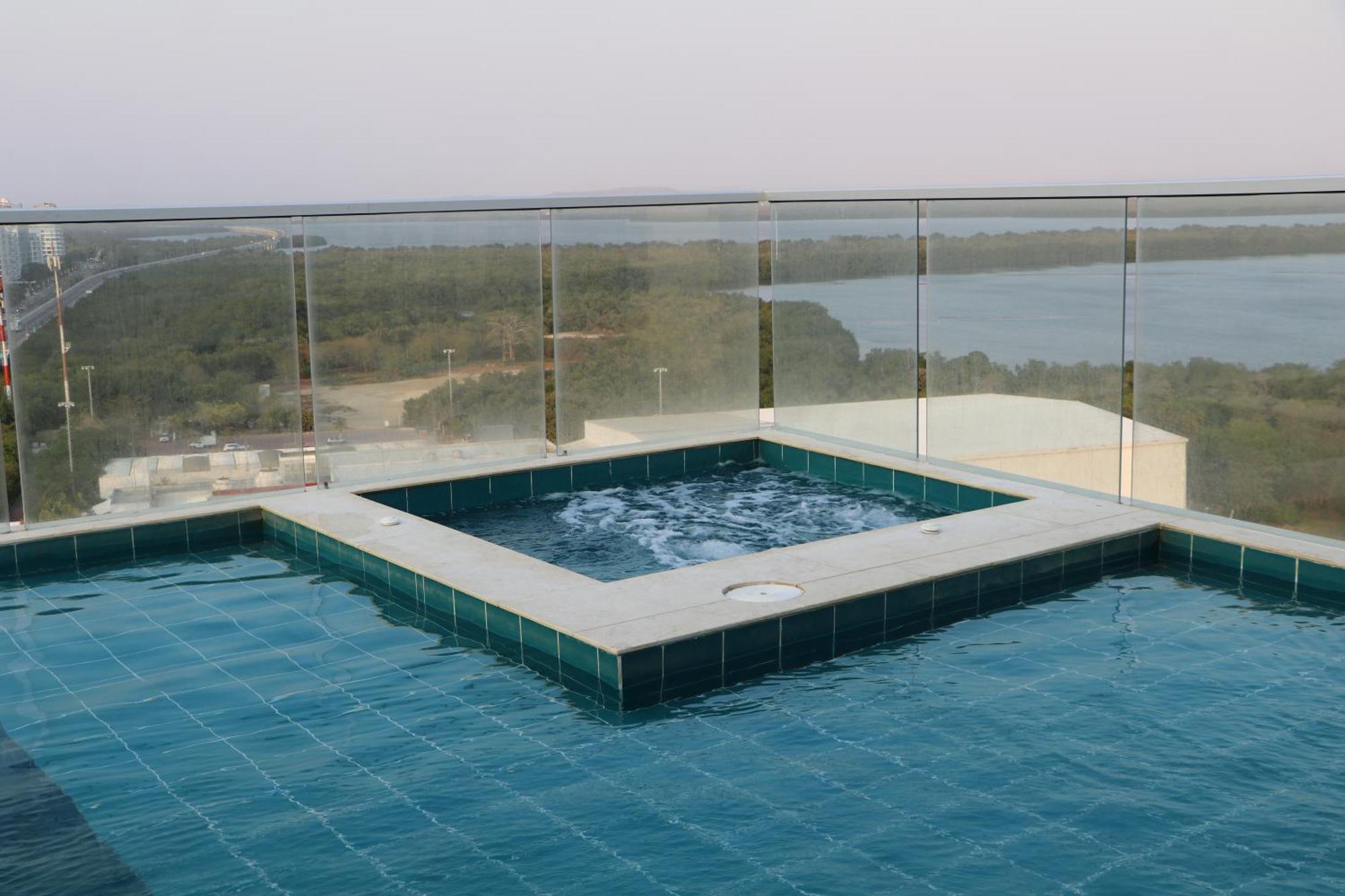Apartamento De Lujo Frente Al Mar Con Piscina Cartagena Exteriör bild